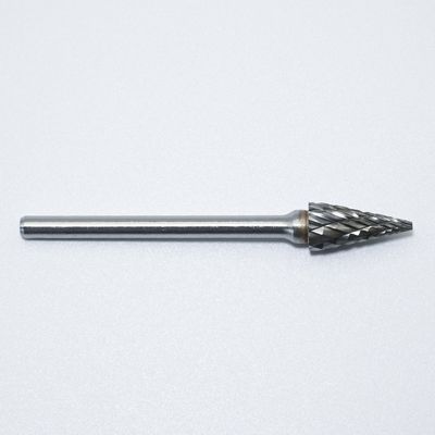 Tipo M Alta precisão Alta dureza 6 mm Carbide Burr rotativo para usinagem de metais